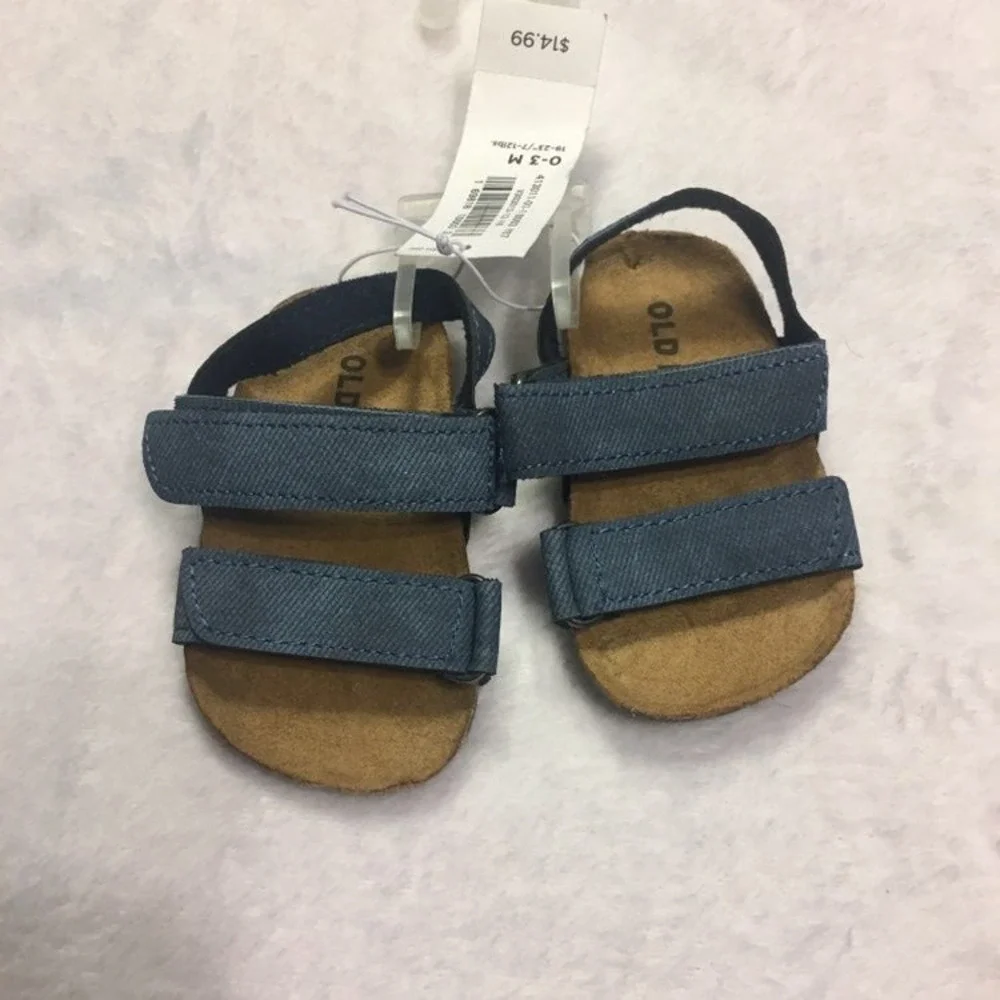 Old Navy charming infant